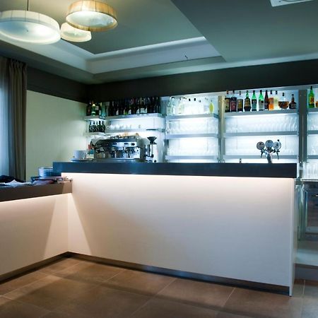 Hotel San Giorgio Le Colline San Colombano al Lambro Kültér fotó