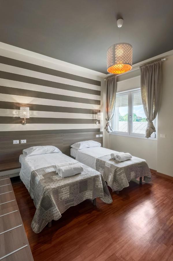 Hotel San Giorgio Le Colline San Colombano al Lambro Kültér fotó