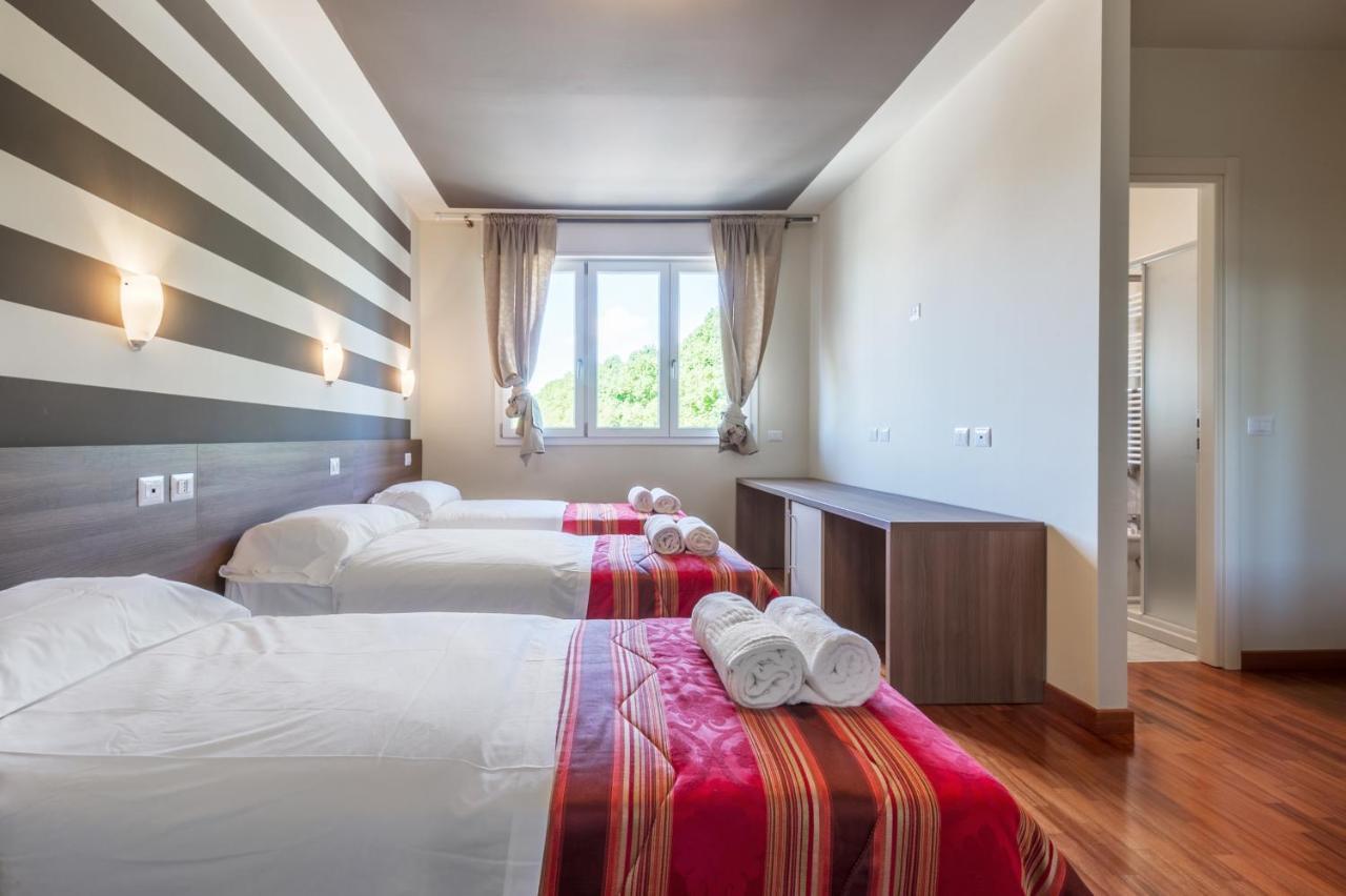 Hotel San Giorgio Le Colline San Colombano al Lambro Kültér fotó